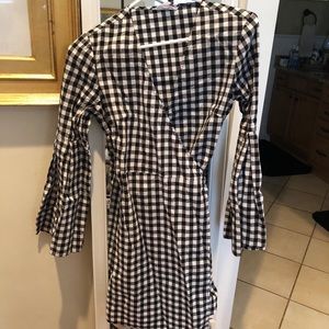 Bell sleeve dress